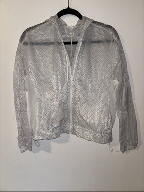 lululemon athletica Sheer White Hooded Zip Jacket with Subtle Dot Print size 6